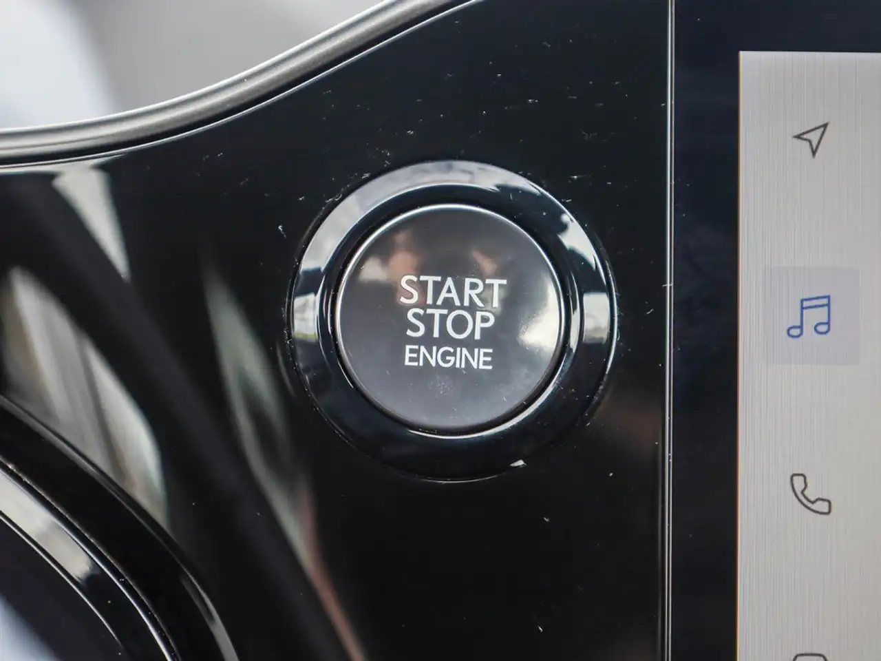 Lexus NX photo Lexus NX