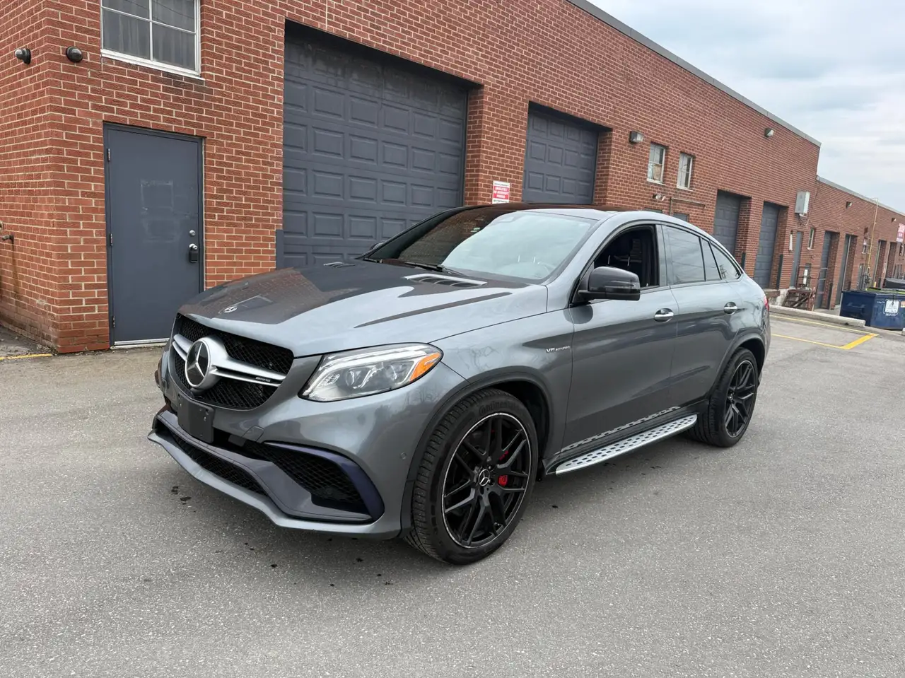 Mercedes-Benz GLE снимка Mercedes-Benz GLE
