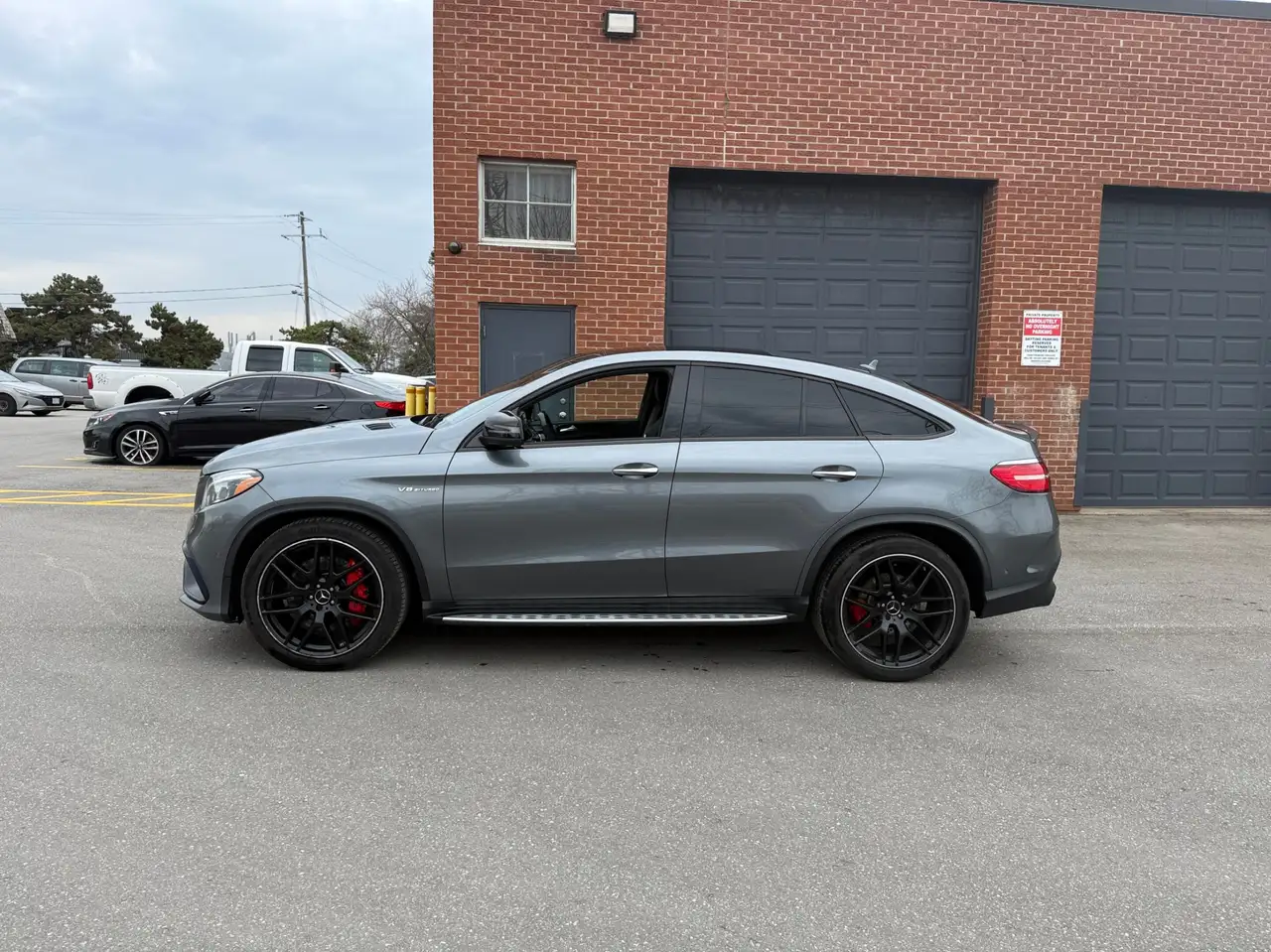 Mercedes-Benz GLE снимка Mercedes-Benz GLE