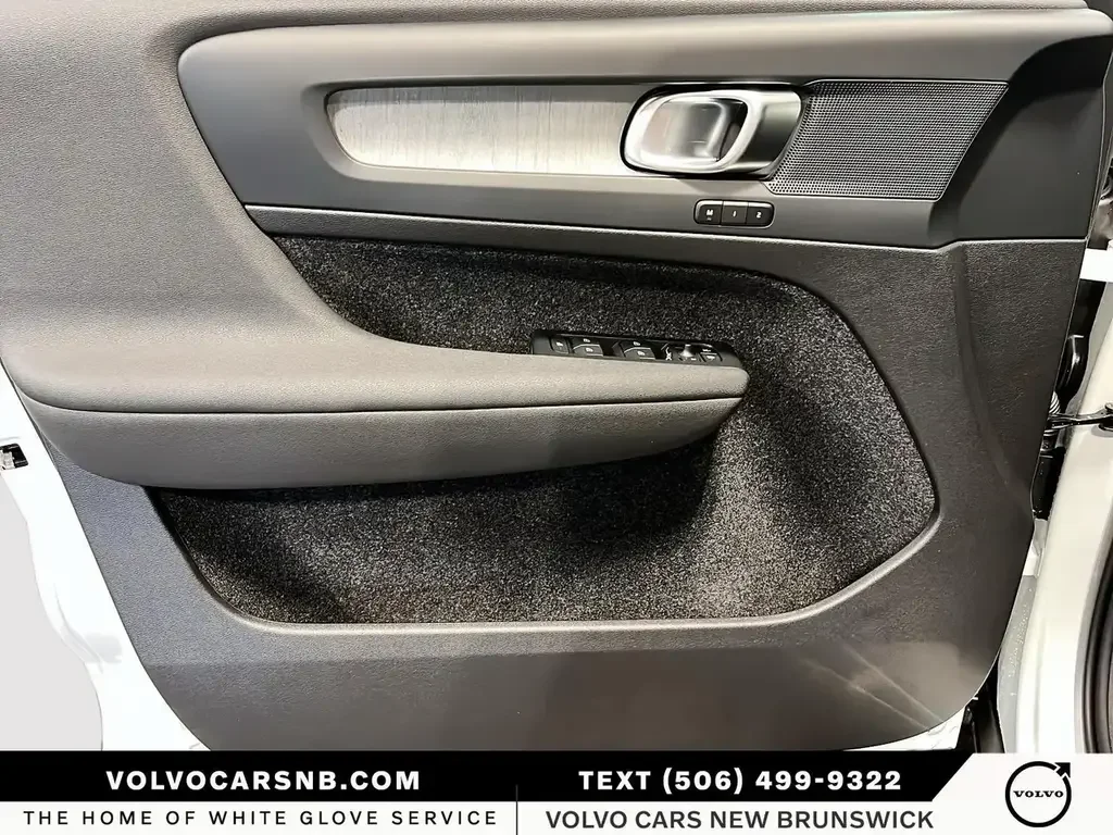 Volvo XC40 photo Volvo XC40
