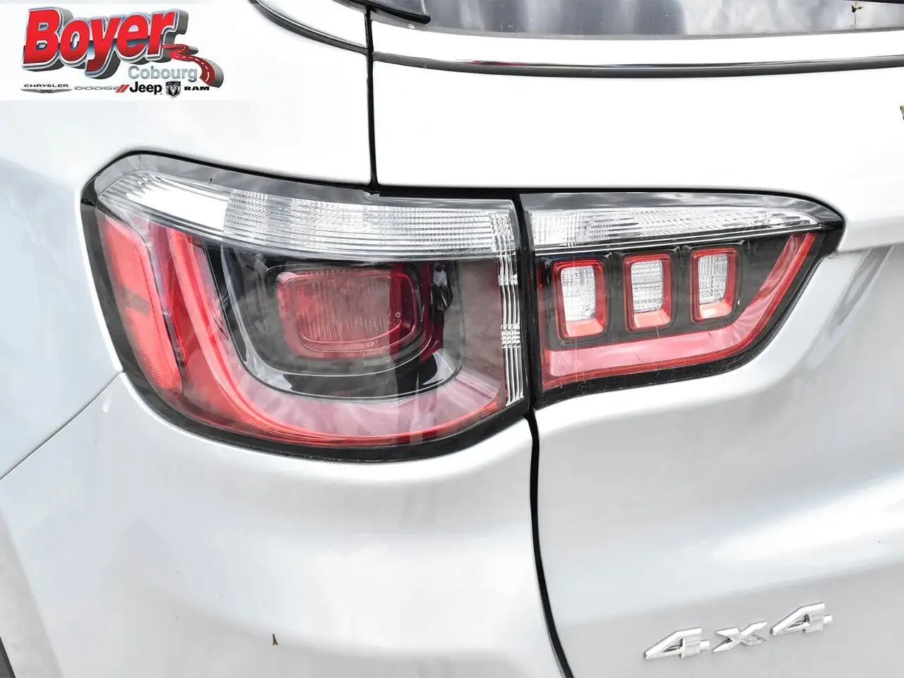 Jeep Compass снимка Jeep Compass