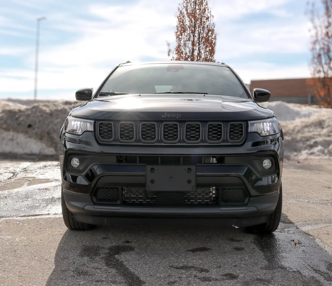 Jeep Compass photo Jeep Compass