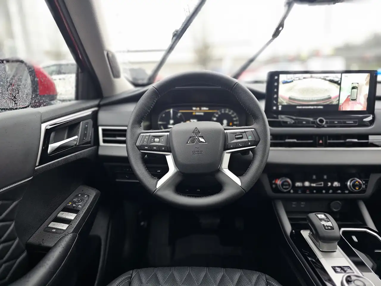 Mitsubishi Outlander снимка Mitsubishi Outlander