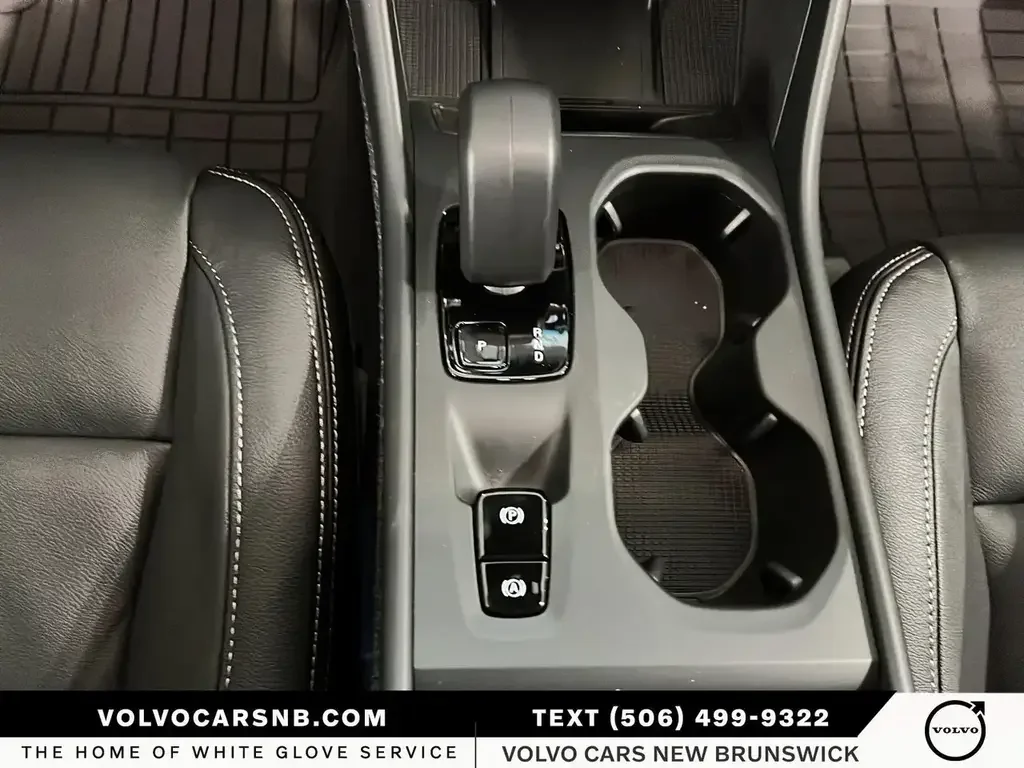 Volvo XC40 photo Volvo XC40