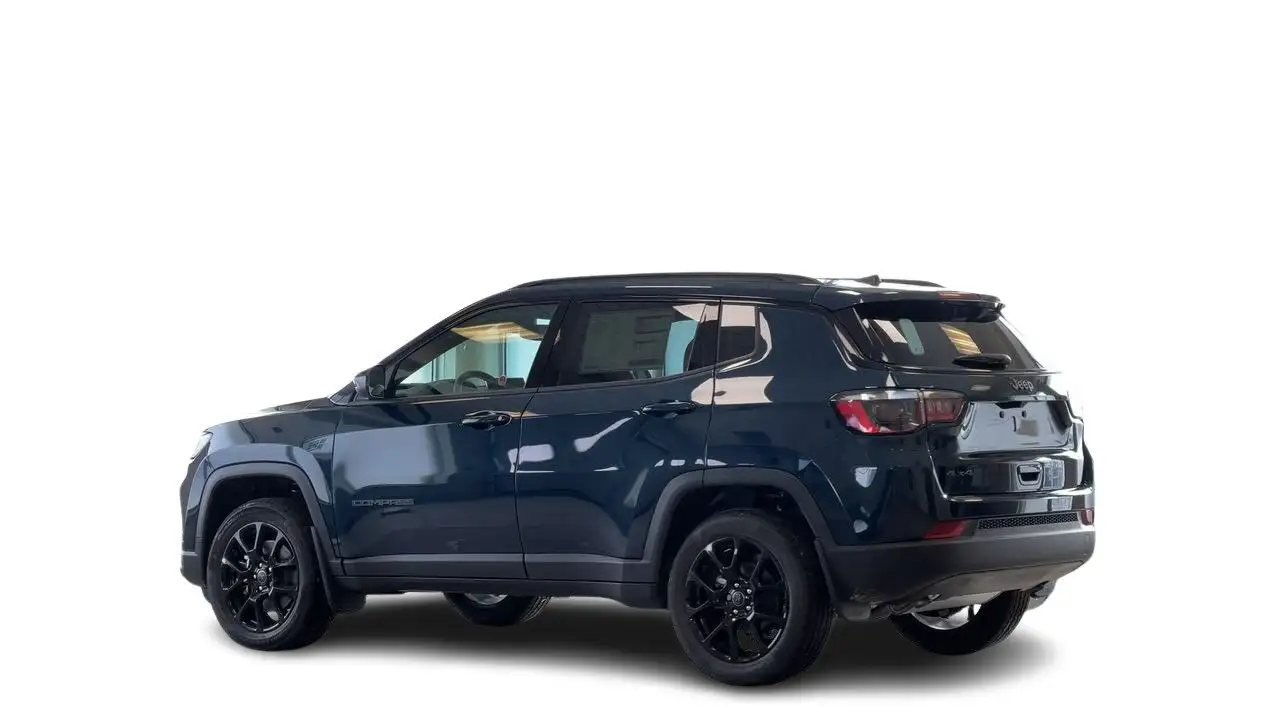 Jeep Compass photo Jeep Compass