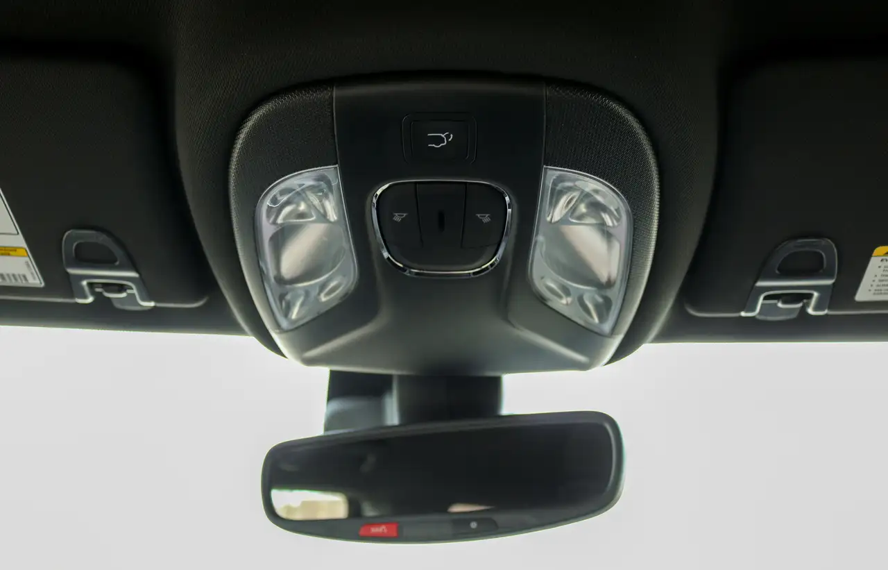 Jeep Compass photo Jeep Compass