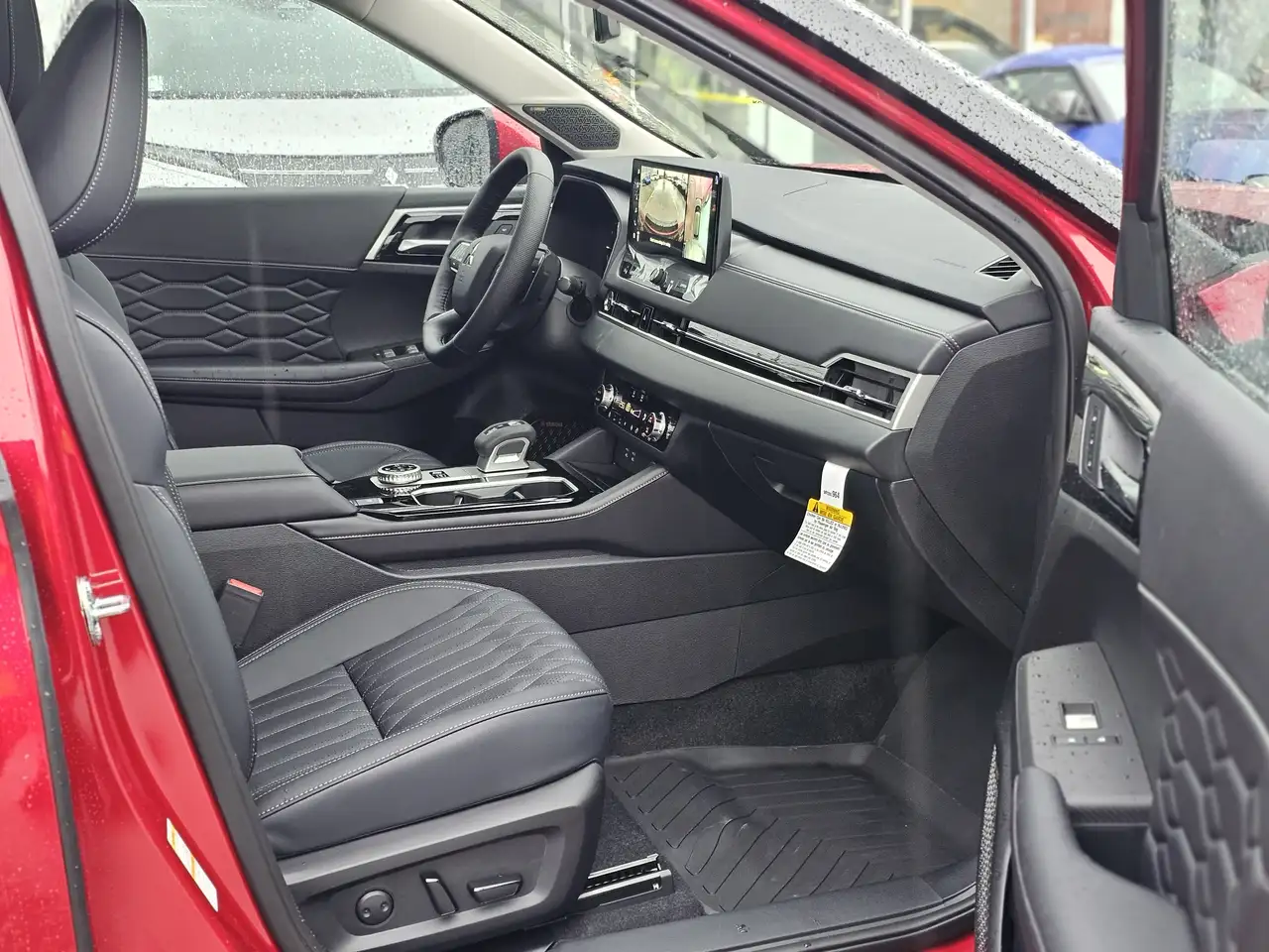 Mitsubishi Outlander снимка Mitsubishi Outlander