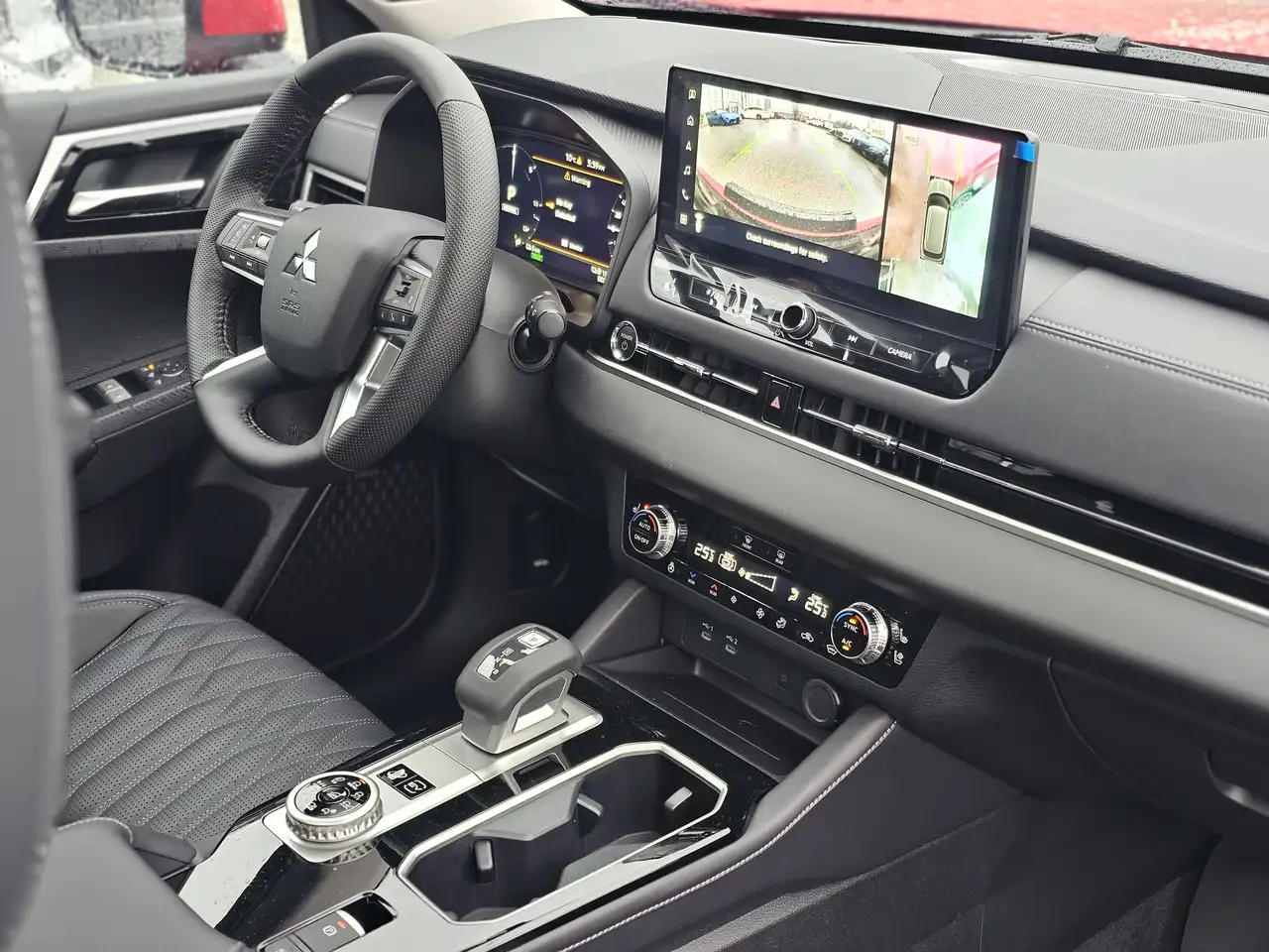 Mitsubishi Outlander снимка Mitsubishi Outlander