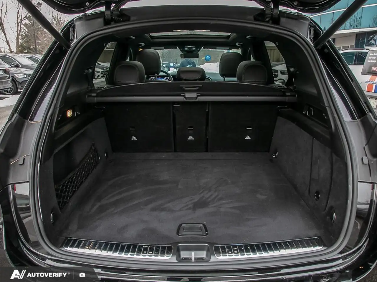Mercedes-Benz GLE снимка Mercedes-Benz GLE