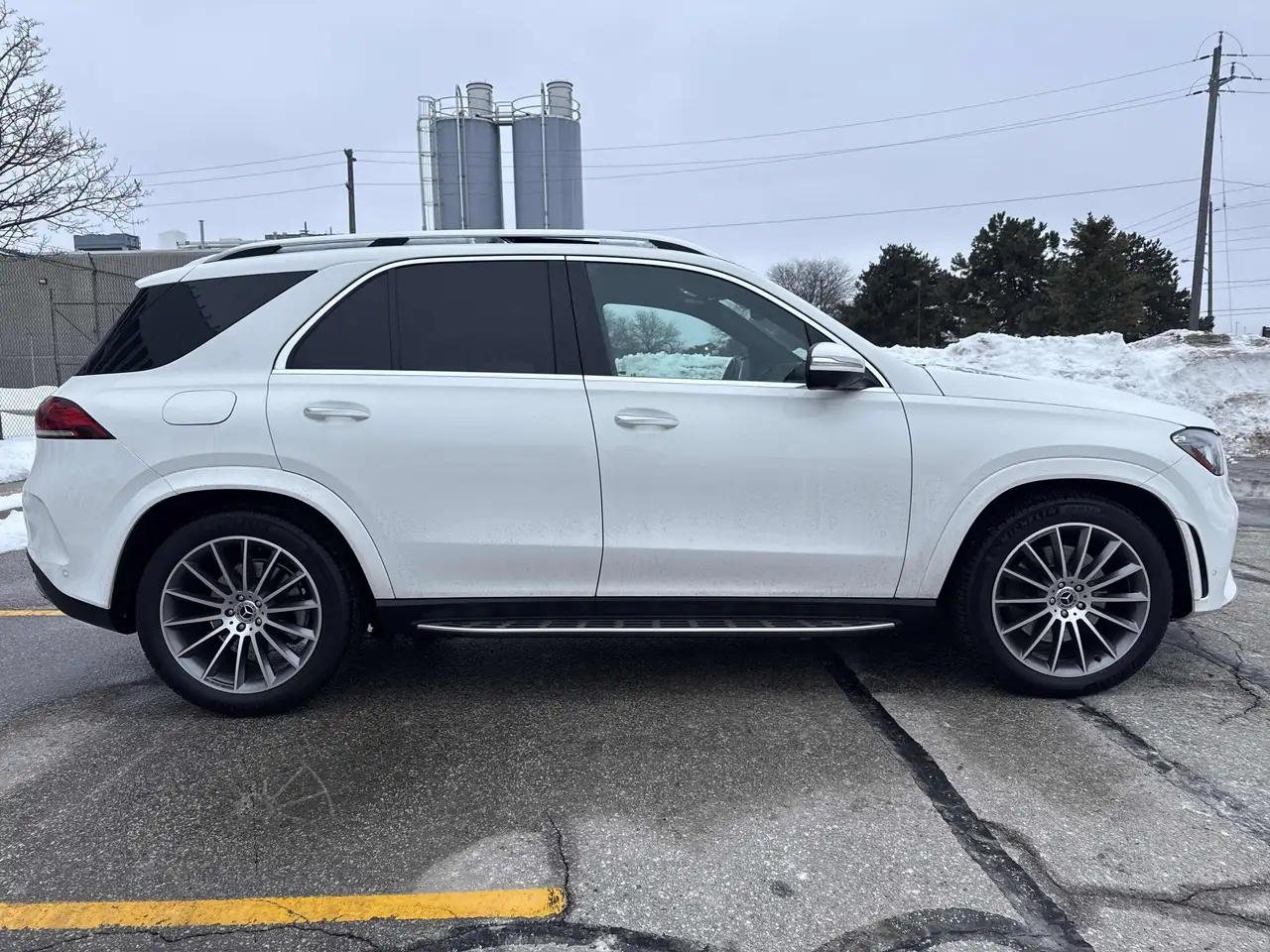Mercedes-Benz GLE снимка Mercedes-Benz GLE