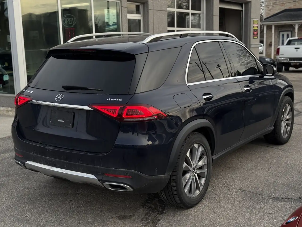 Mercedes-Benz GLE снимка Mercedes-Benz GLE