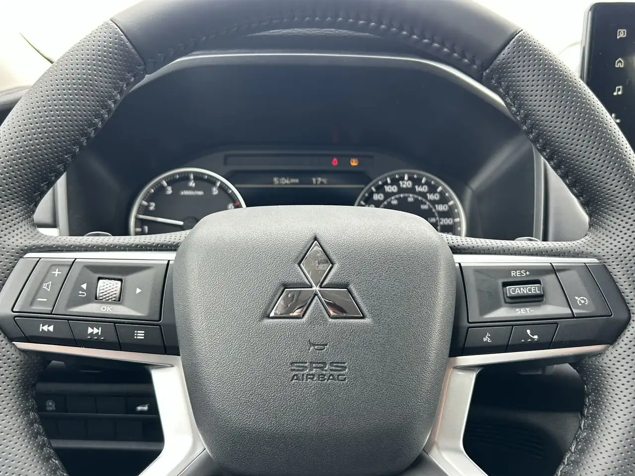 Mitsubishi Outlander fotografie Mitsubishi Outlander