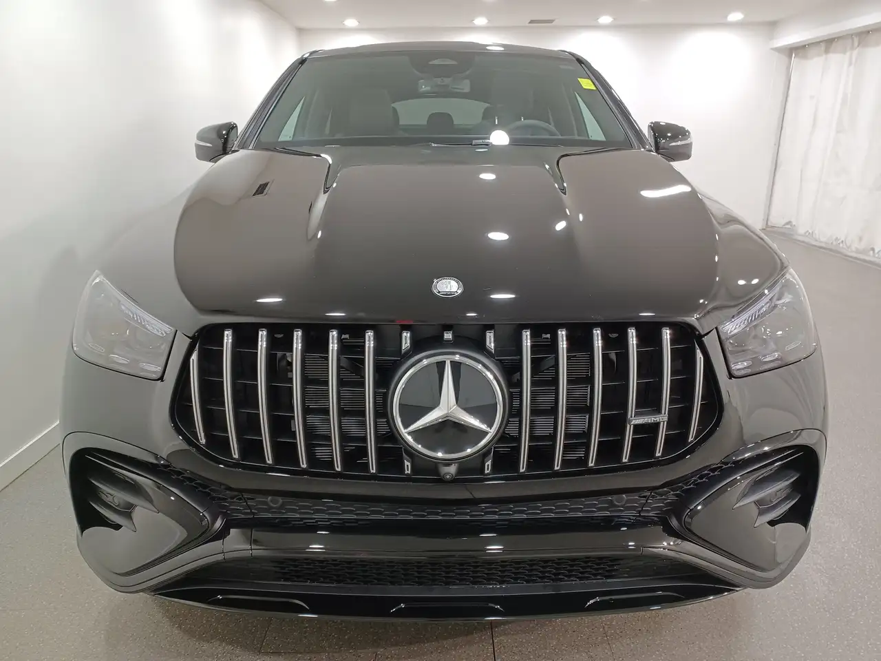 Mercedes-Benz GLE снимка Mercedes-Benz GLE
