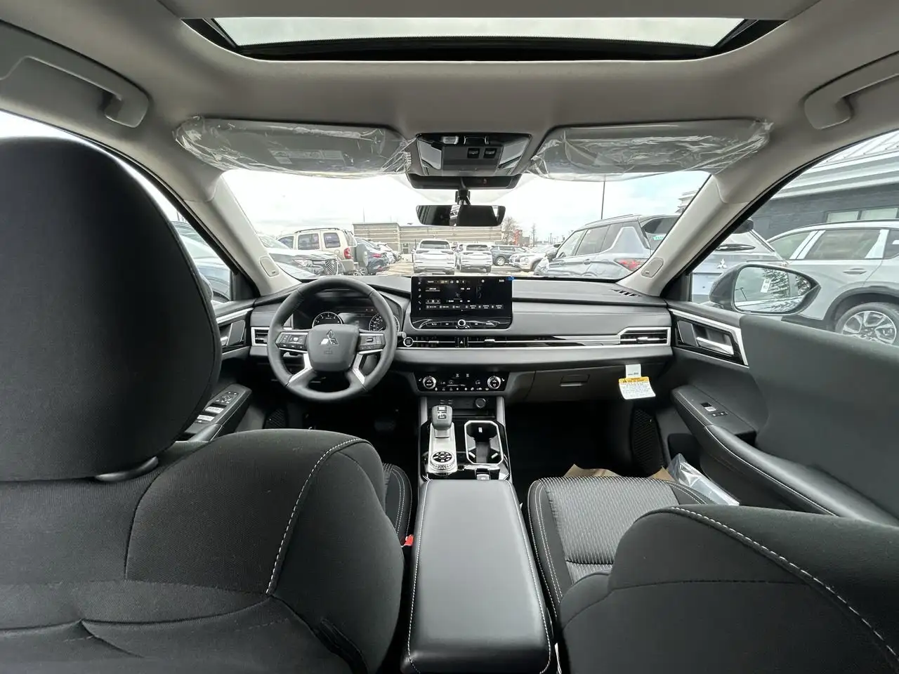 Mitsubishi Outlander fotografie Mitsubishi Outlander