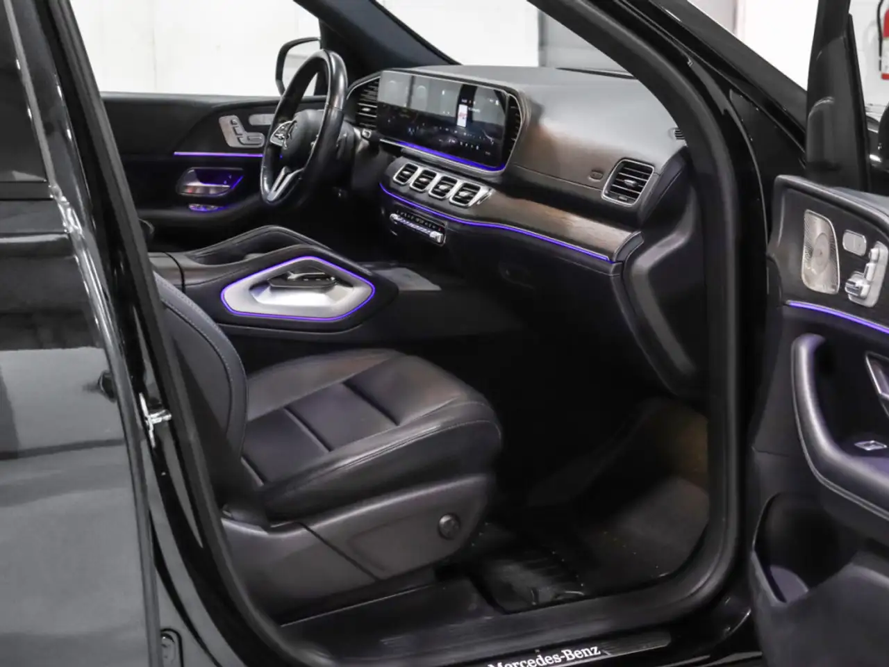 Mercedes-Benz GLE снимка Mercedes-Benz GLE