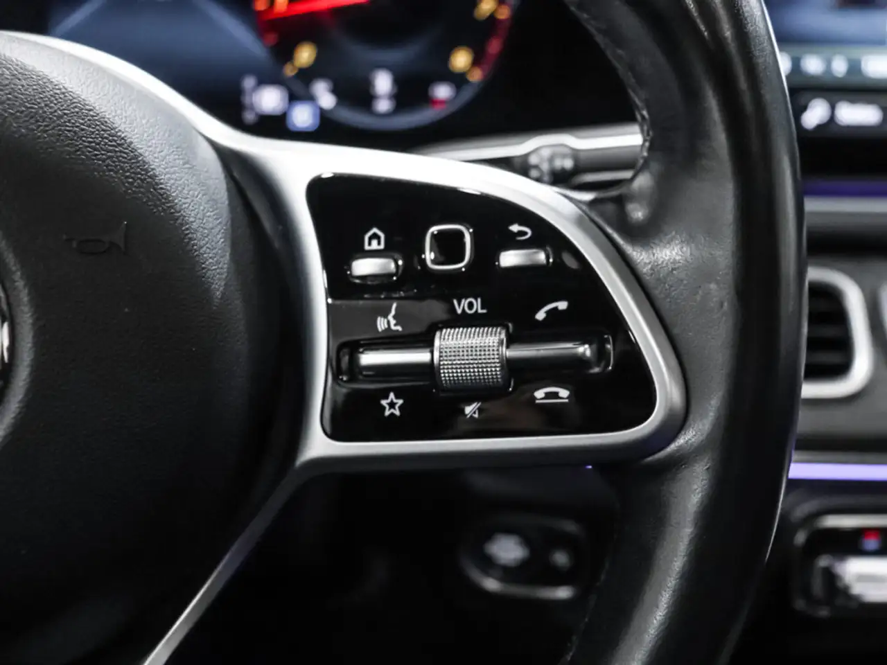 Mercedes-Benz GLE снимка Mercedes-Benz GLE