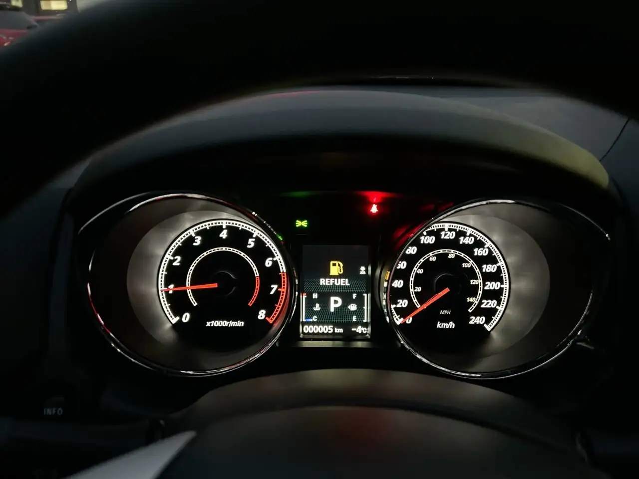Mitsubishi RVR снимка Mitsubishi RVR