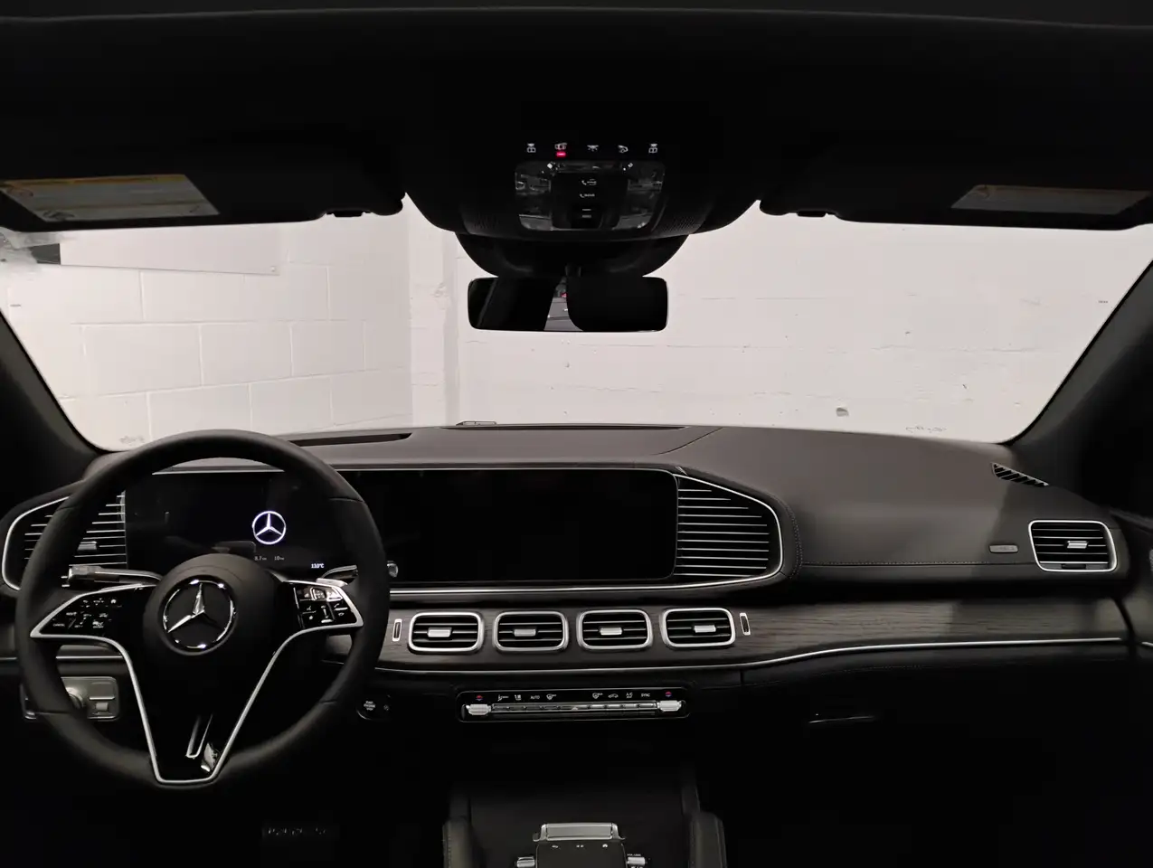 Mercedes-Benz GLE снимка Mercedes-Benz GLE
