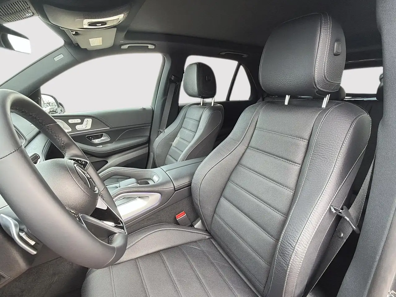 Mercedes-Benz GLE photo Mercedes-Benz GLE