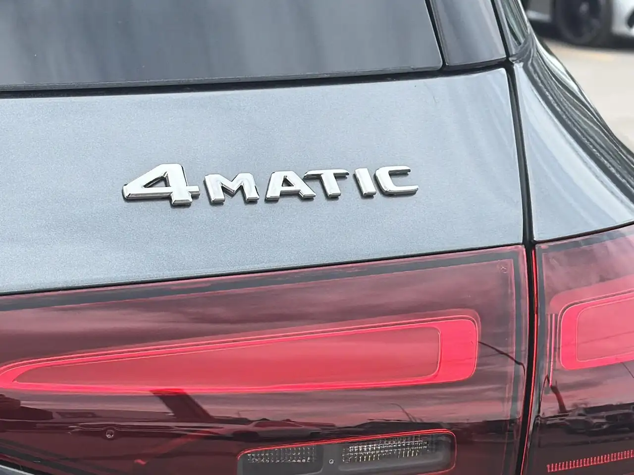 Mercedes-Benz GLE photo Mercedes-Benz GLE