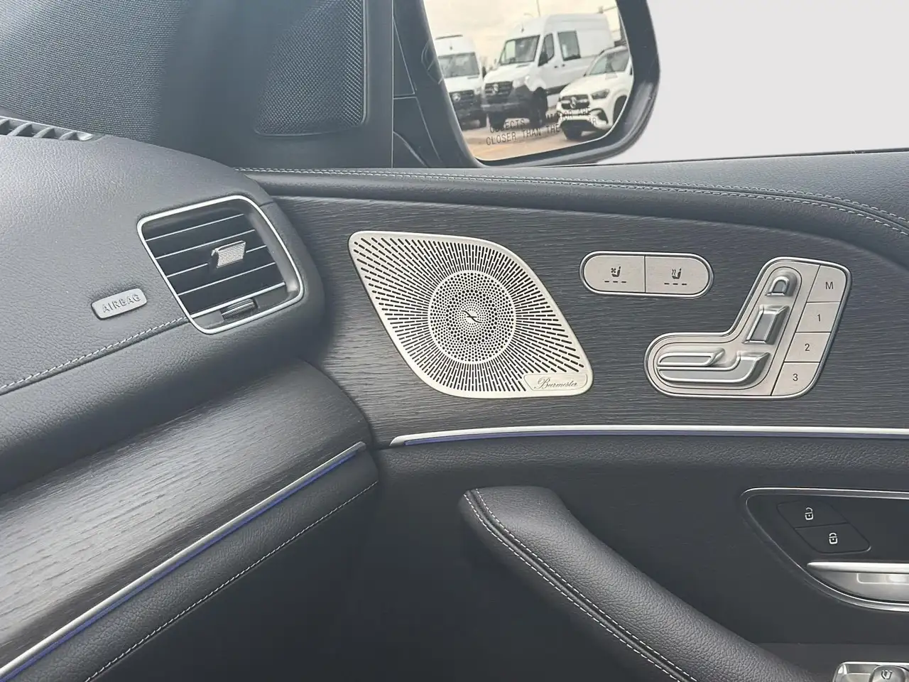 Mercedes-Benz GLE photo Mercedes-Benz GLE