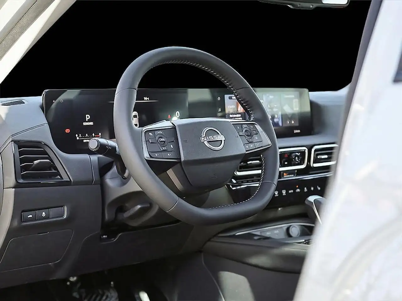 Nissan Sentra fotografie Nissan Sentra