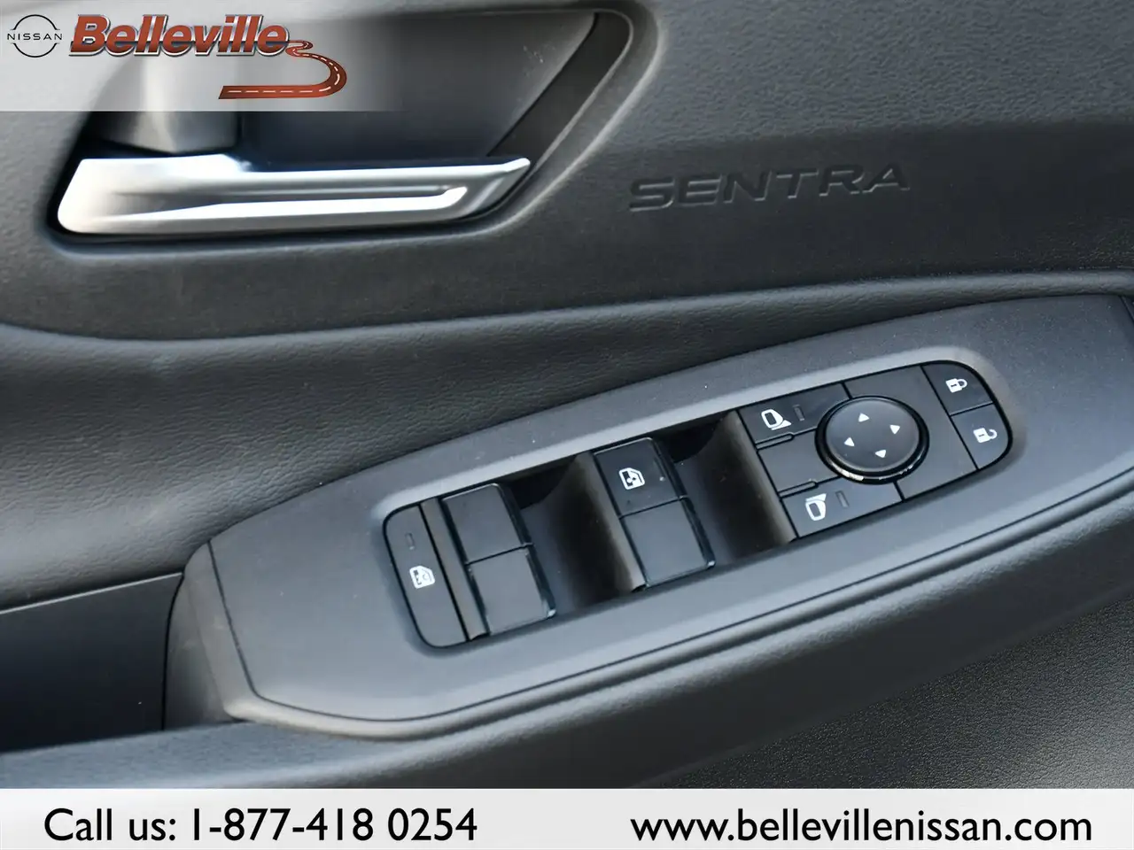 Nissan Sentra снимка Nissan Sentra