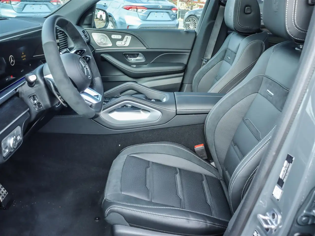 Mercedes-Benz GLE снимка Mercedes-Benz GLE