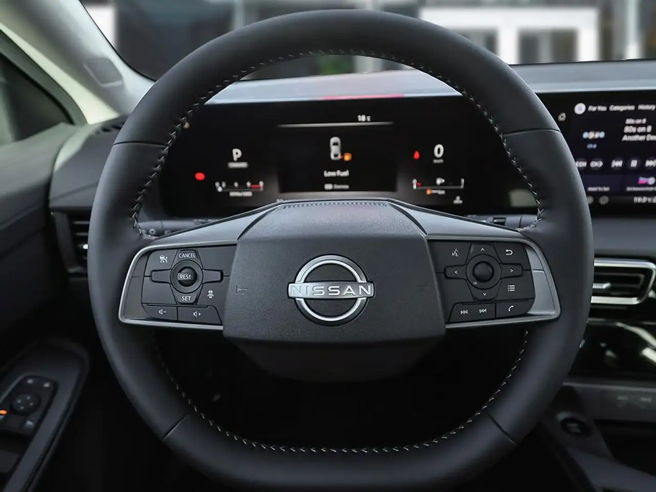 Nissan Sentra снимка Nissan Sentra