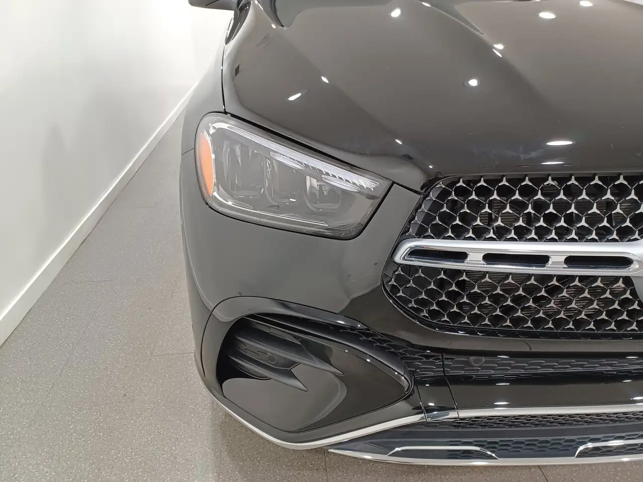 Mercedes-Benz GLE снимка Mercedes-Benz GLE