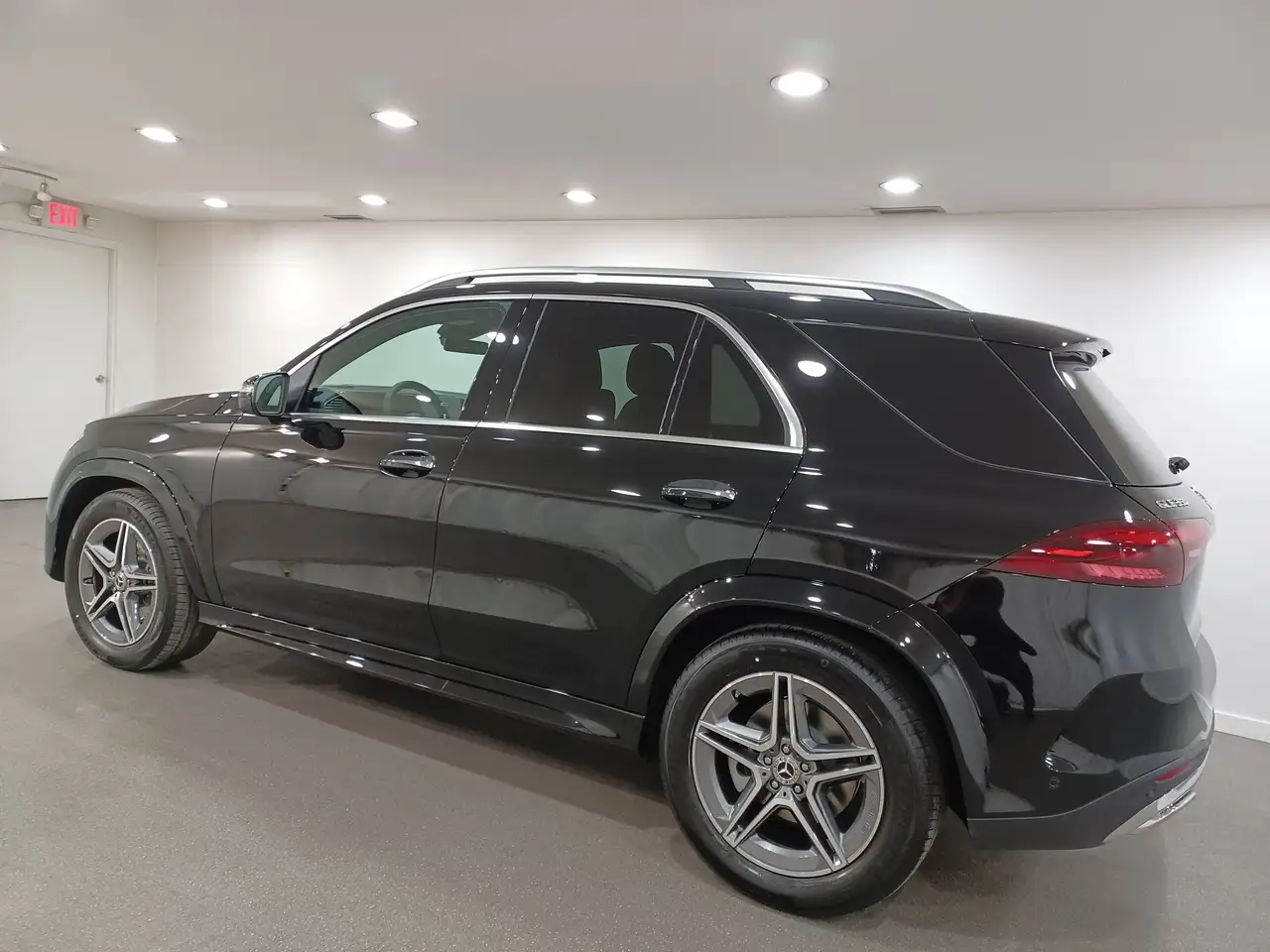 Mercedes-Benz GLE снимка Mercedes-Benz GLE