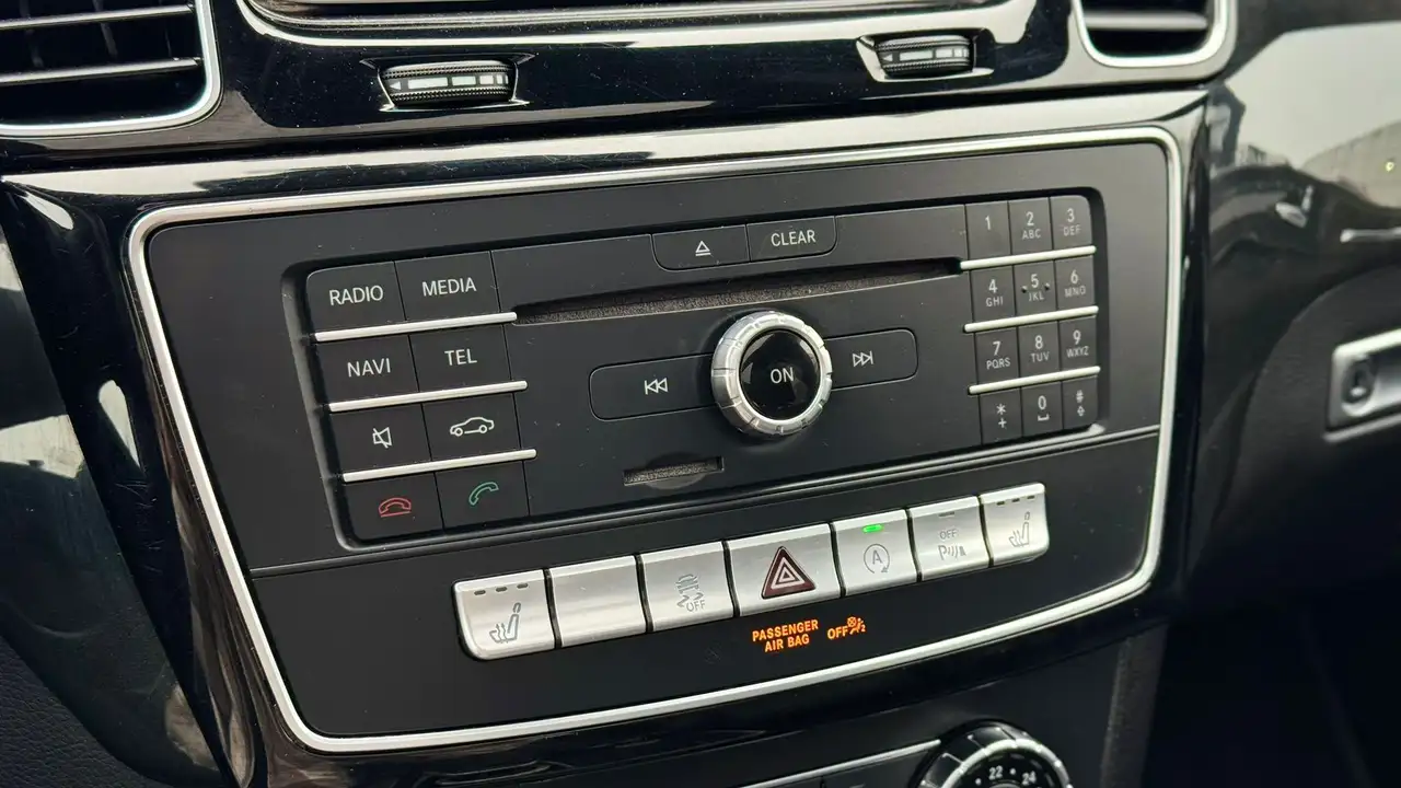 Mercedes-Benz GLE снимка Mercedes-Benz GLE