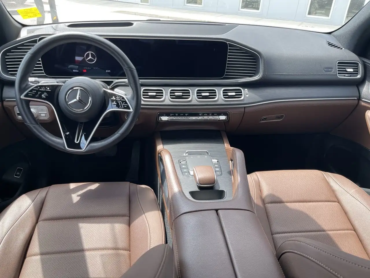 Mercedes-Benz GLE снимка Mercedes-Benz GLE