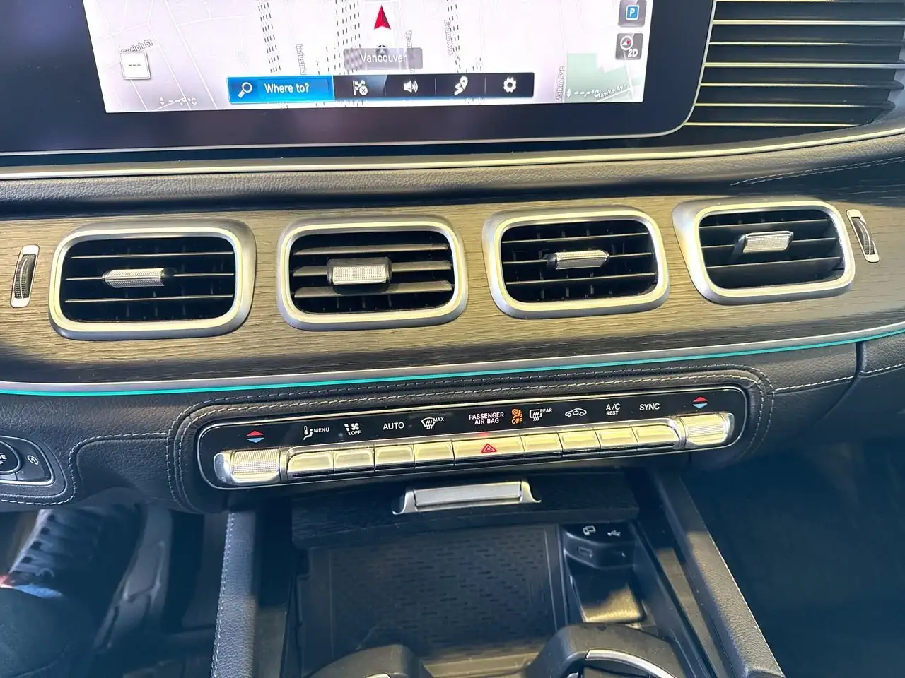 Mercedes-Benz GLE снимка Mercedes-Benz GLE