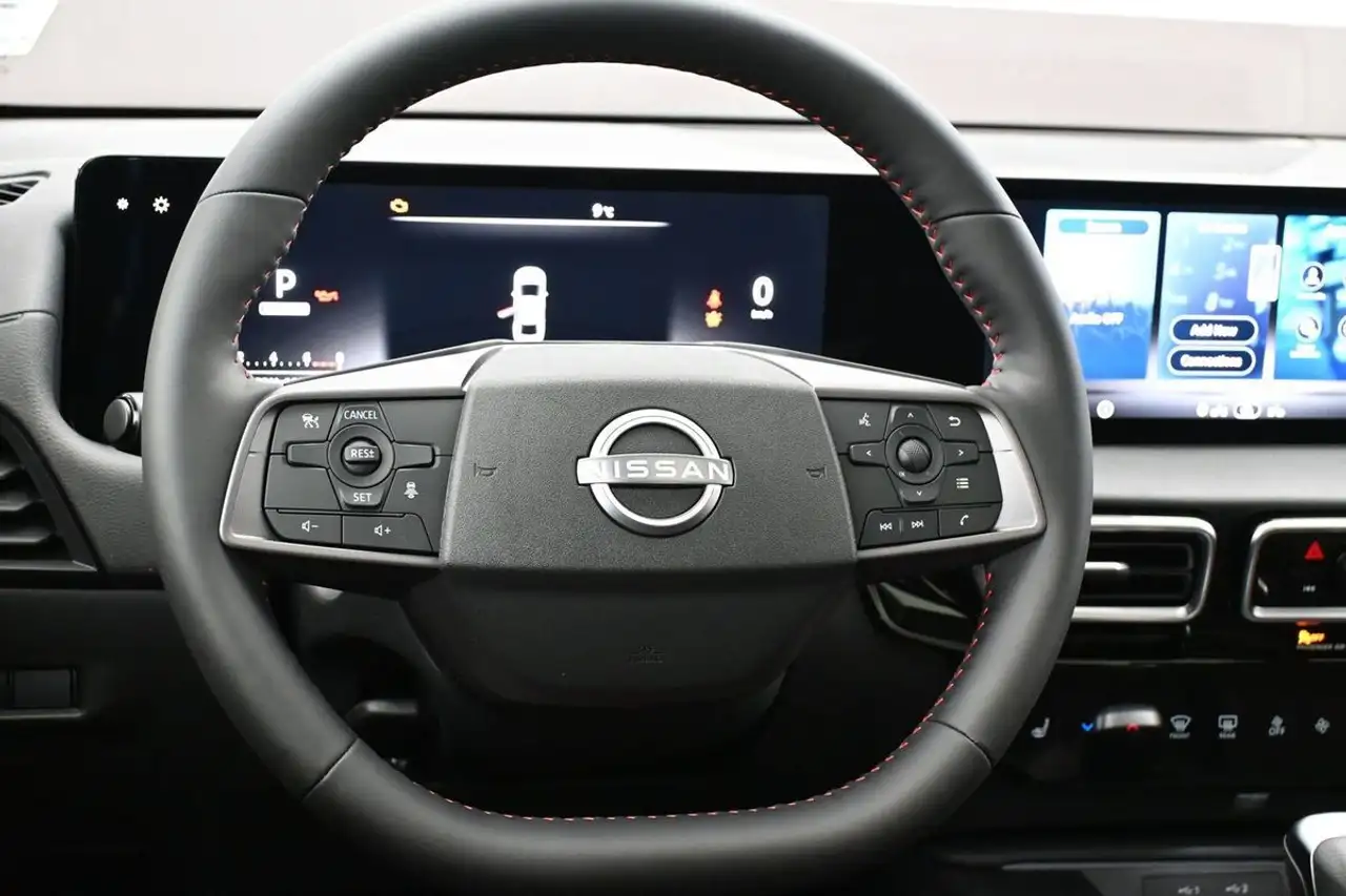 Nissan Sentra снимка Nissan Sentra