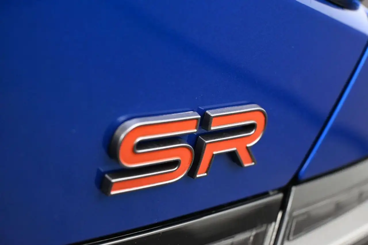 Nissan Sentra снимка Nissan Sentra