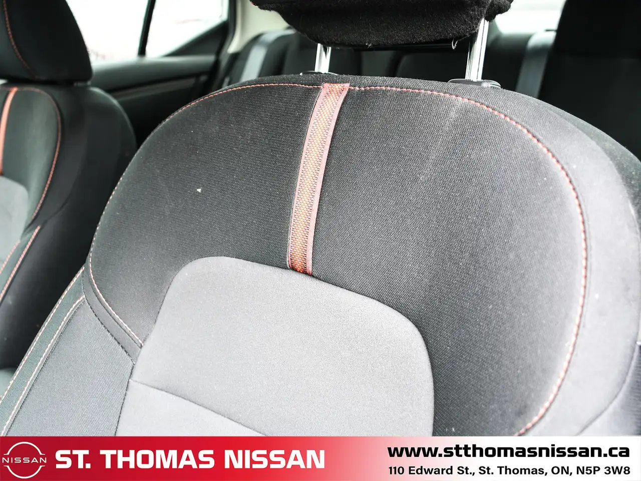 Nissan Sentra fotografie Nissan Sentra