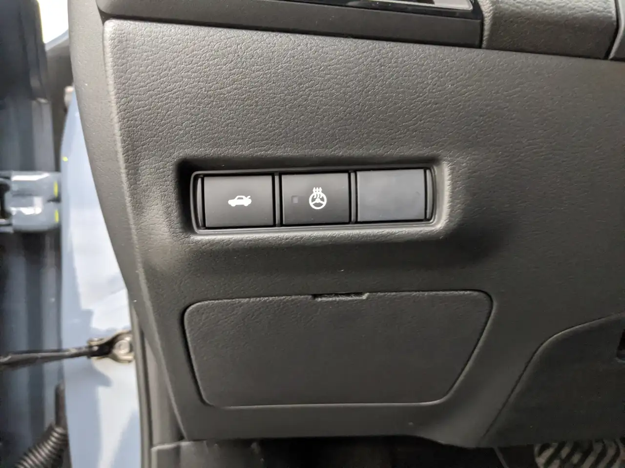 Nissan Sentra снимка Nissan Sentra