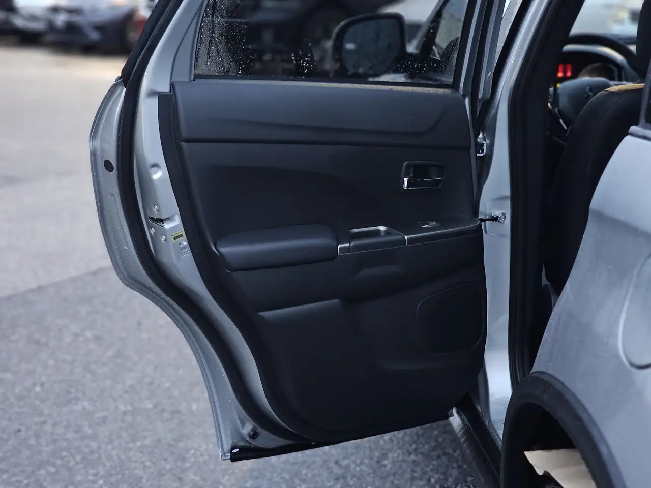 Mitsubishi RVR снимка Mitsubishi RVR