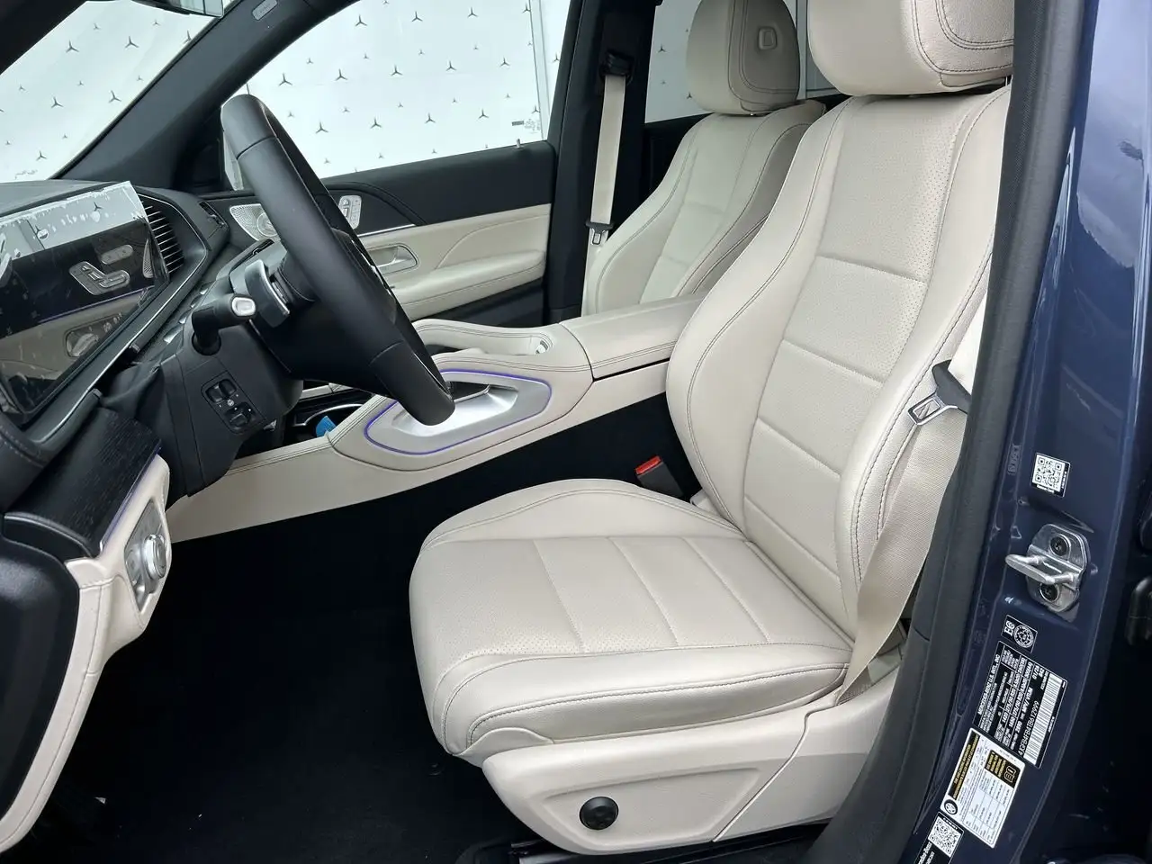 Mercedes-Benz GLE снимка Mercedes-Benz GLE