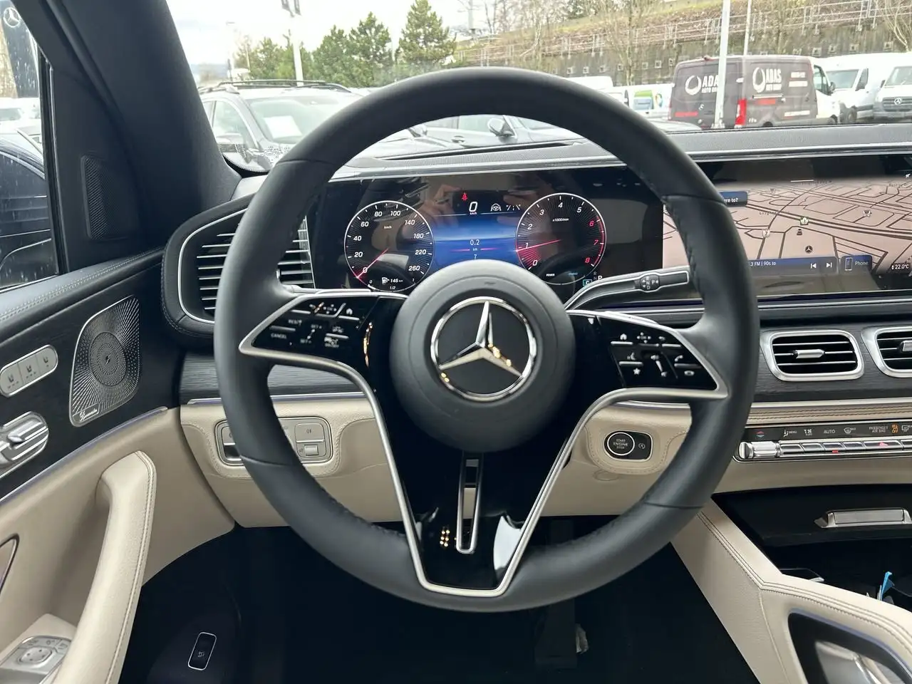 Mercedes-Benz GLE снимка Mercedes-Benz GLE