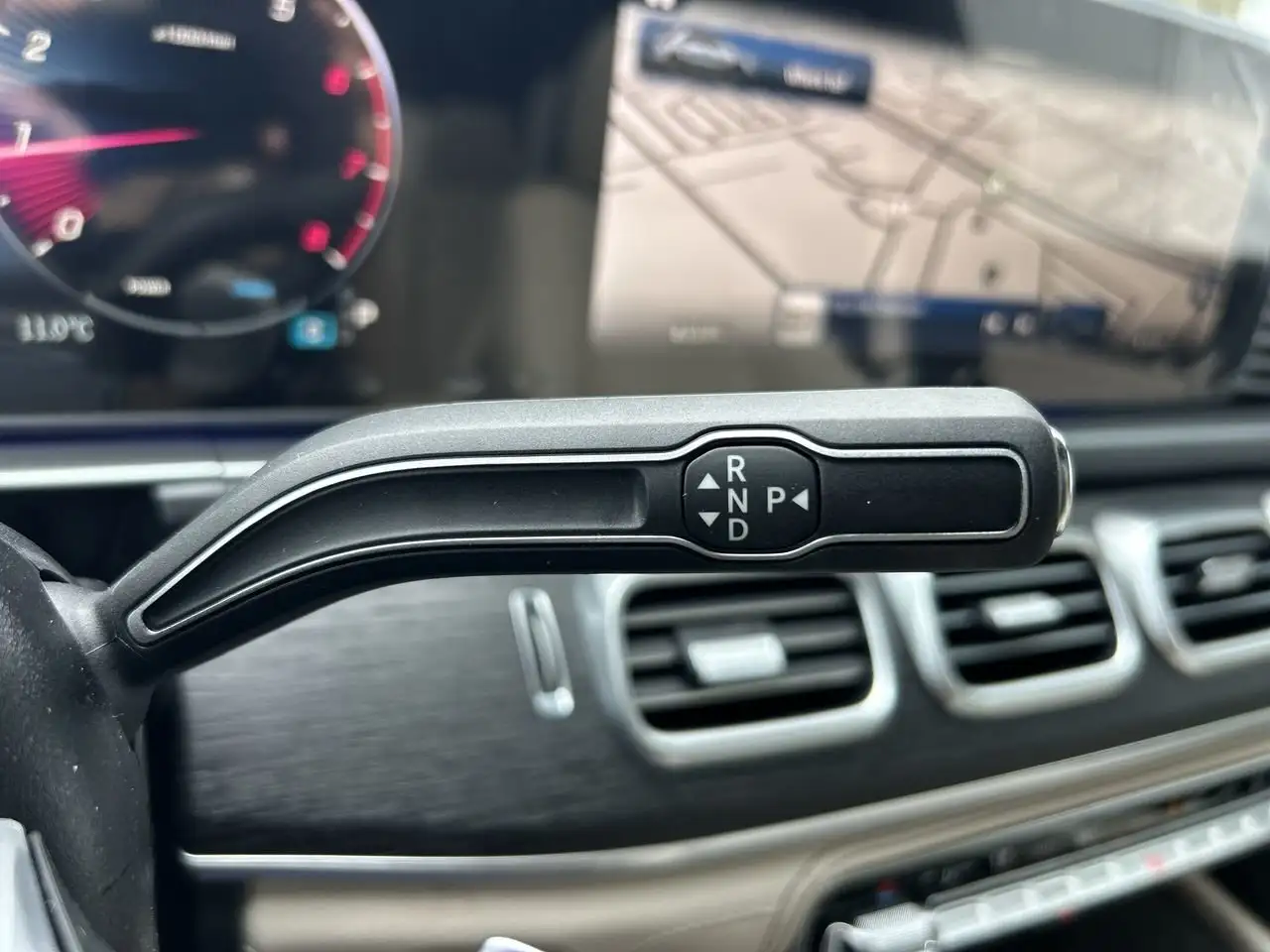 Mercedes-Benz GLE снимка Mercedes-Benz GLE