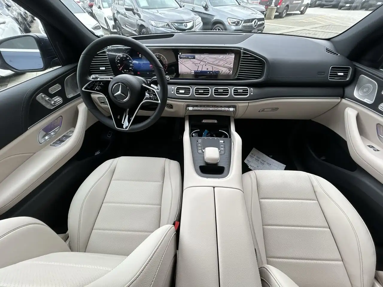 Mercedes-Benz GLE снимка Mercedes-Benz GLE