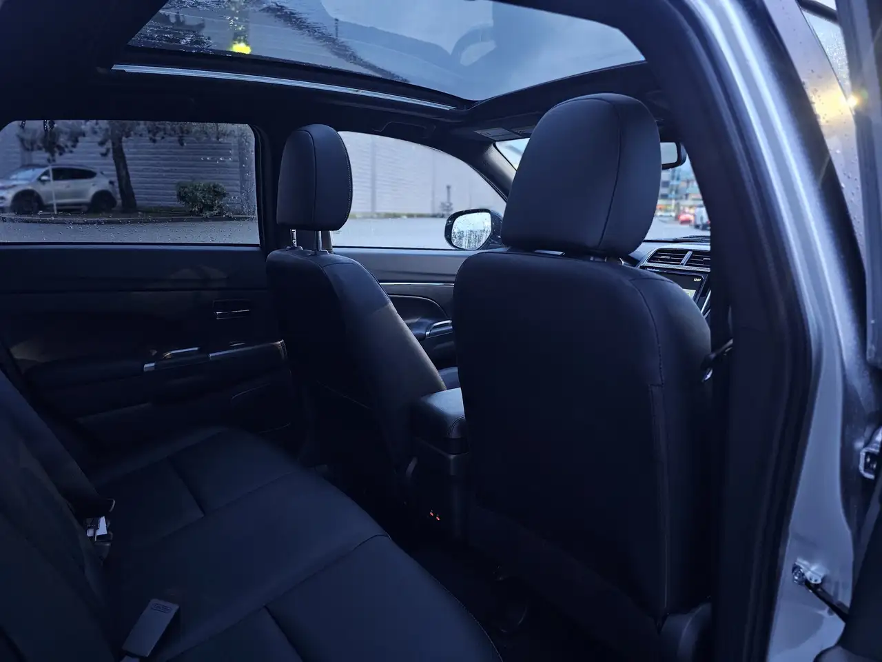 Mitsubishi RVR снимка Mitsubishi RVR