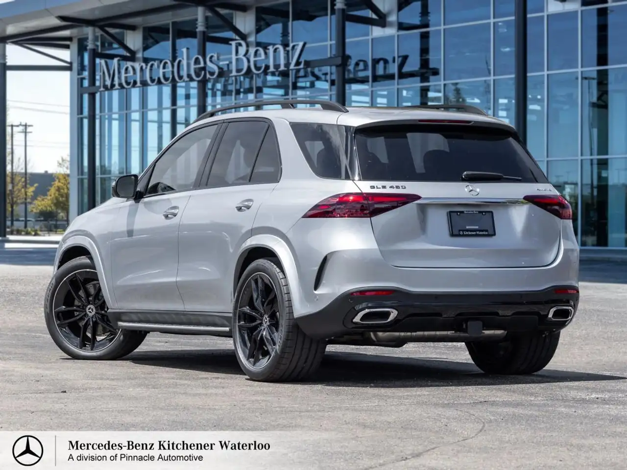 Mercedes-Benz GLE снимка Mercedes-Benz GLE