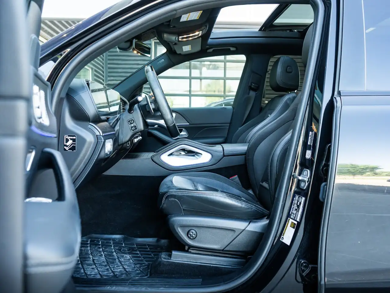 Mercedes-Benz GLE photo Mercedes-Benz GLE