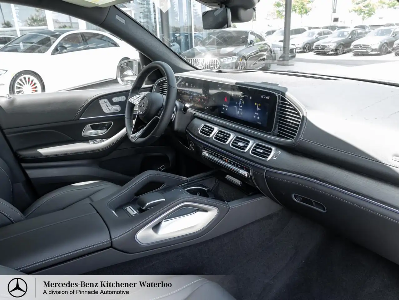Mercedes-Benz GLE снимка Mercedes-Benz GLE