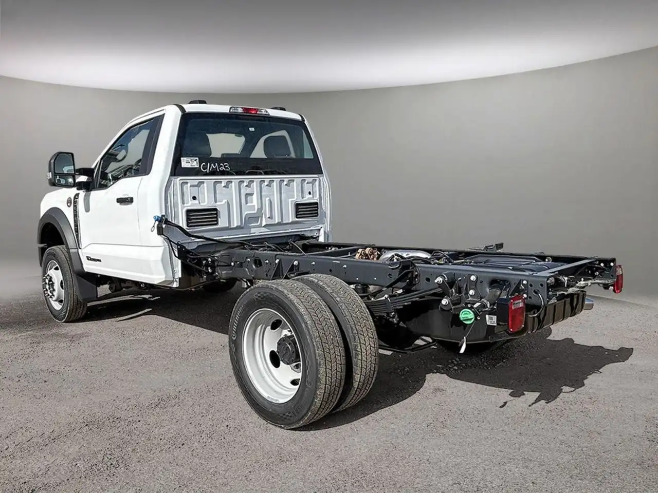 Ford F-550 Super Duty снимка Ford F-550 Super Duty