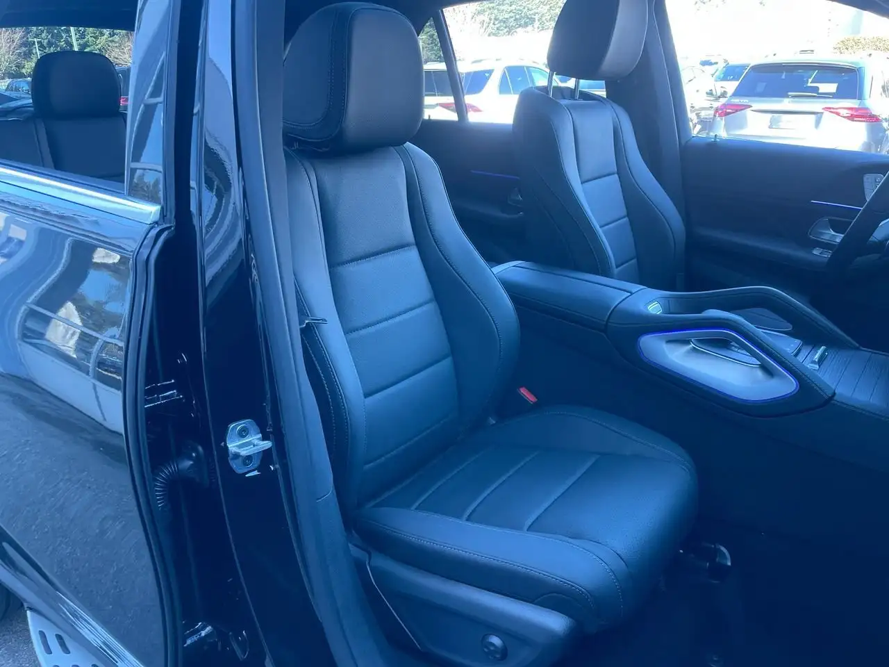 Mercedes-Benz GLE снимка Mercedes-Benz GLE