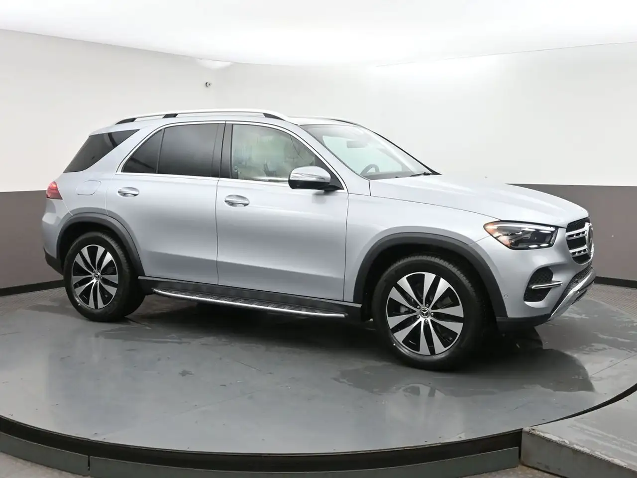 Mercedes-Benz GLE снимка Mercedes-Benz GLE